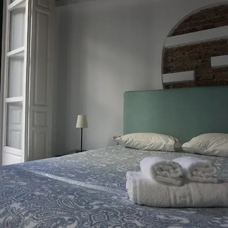 Apartamentos Mediterránea Centro Málaga Exterior foto